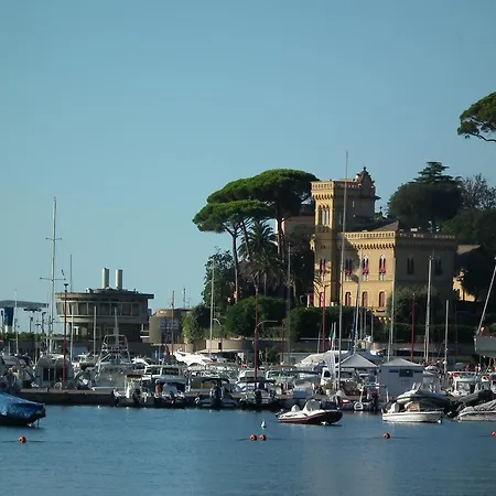 Studio Via Matteotti Rapallo Exterior photo